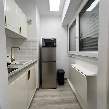 Avec Jacuzzi Proche Du Centre Apartment *